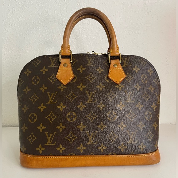Louis Vuitton Handbags - LOUIS VUITTON ALMA HANDBAG MONOGRAM